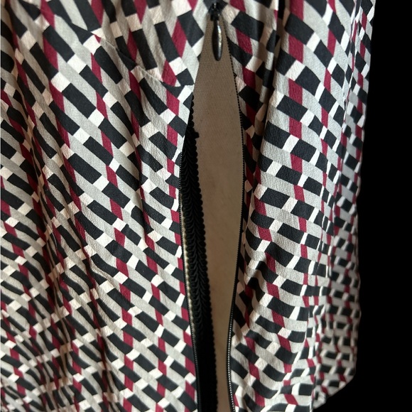 Silk shell - Picture 2 of 8